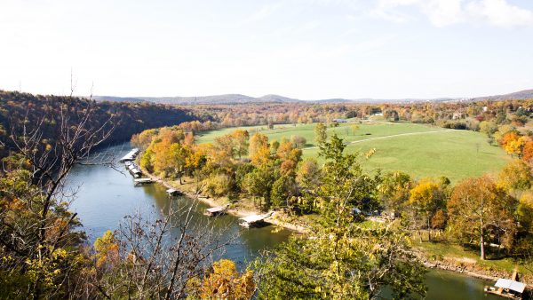 Lake Taneycomo and From Point Lookout 600x338 - “La Riviere Blanche” flows beneath Branson's unparalleled Lakes