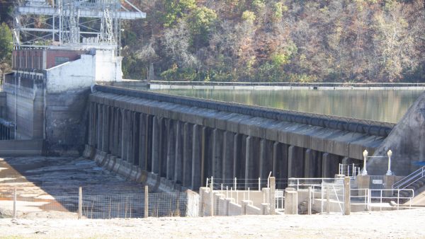 121101 Power Site Dam 9 600x338 - Damage to Ozark Beach [Power Site] Dam] spillway gates